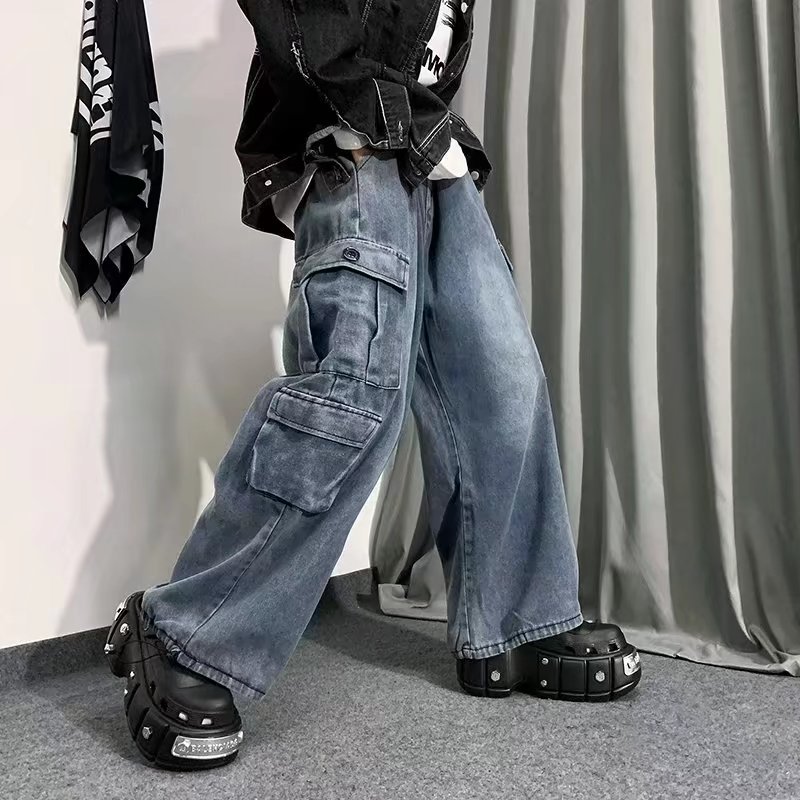 Loose-Fit Technical Cargo Straight-Leg Jeans