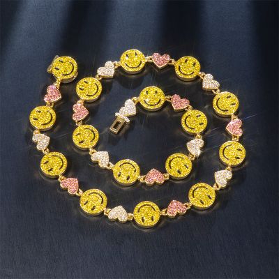 20'' Smile Face & Heart Link Chain in Gold