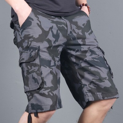 Overseas Loose Multi-Pocket Camouflage Shorts