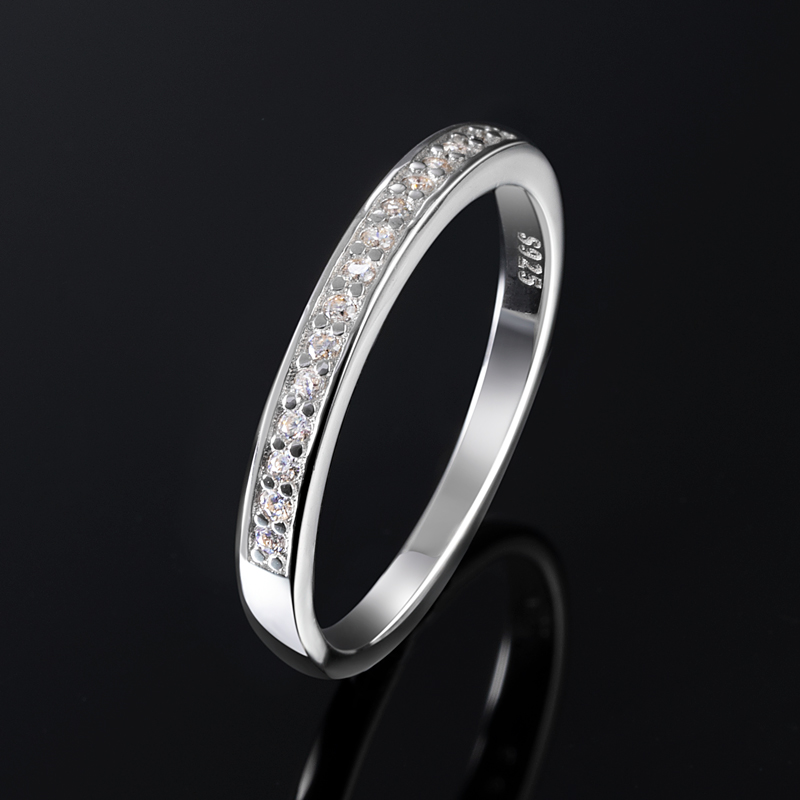 Women's Moissanite Channel Couple Band