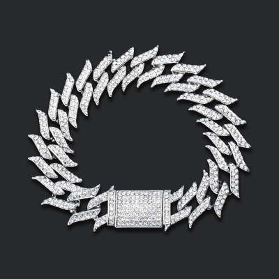 Spiked Thorn 18mm Cuban Bracelet in White Gold