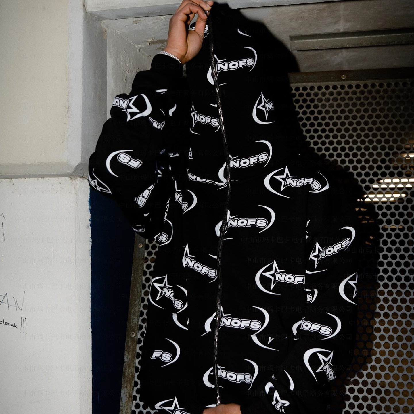 Unisex Star Letter Print Full Chain Hoodie