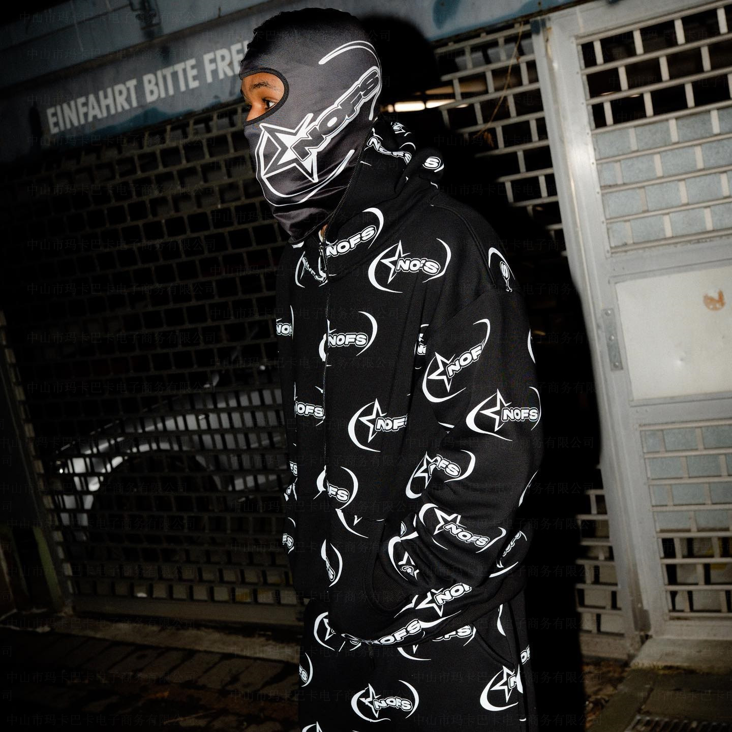 Unisex Star Letter Print Full Chain Hoodie