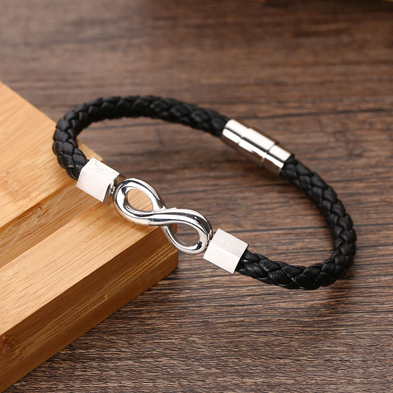 8-Shaped Bracelet
