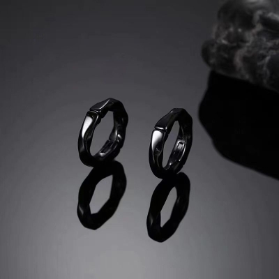 Twisted Single Layer Clip Earrings