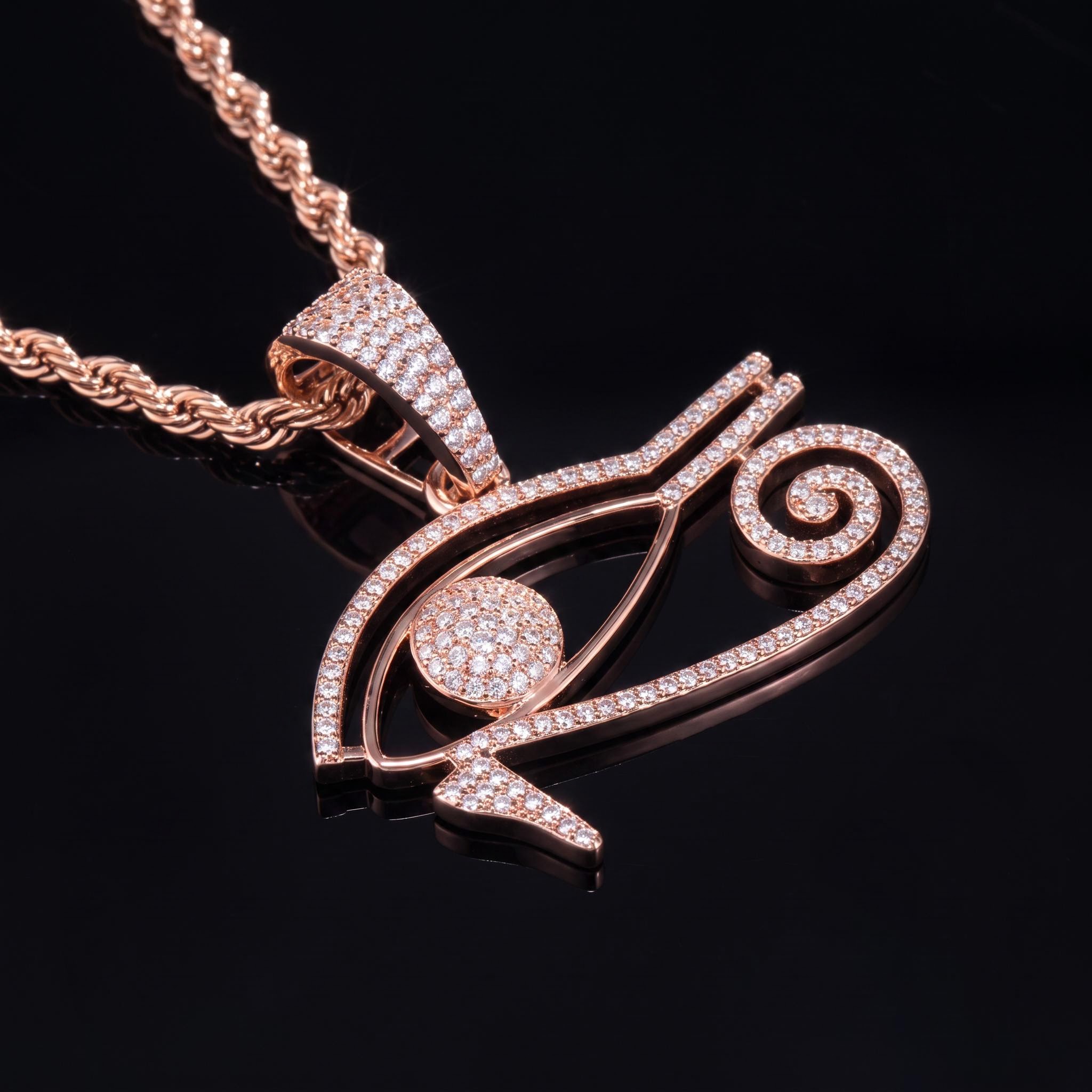 Egyptian Eye of Horus Pendant in Gold Egyptian Eye of Horus Pendant in Gold