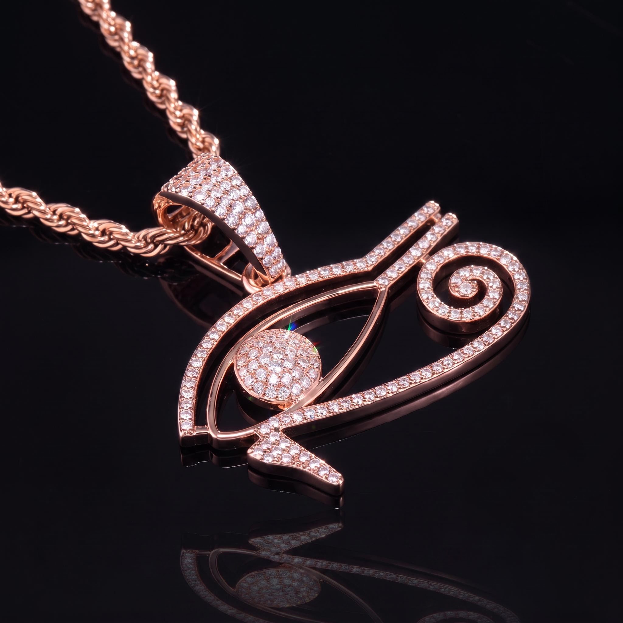 Egyptian Eye of Horus Pendant in Gold Egyptian Eye of Horus Pendant in Gold