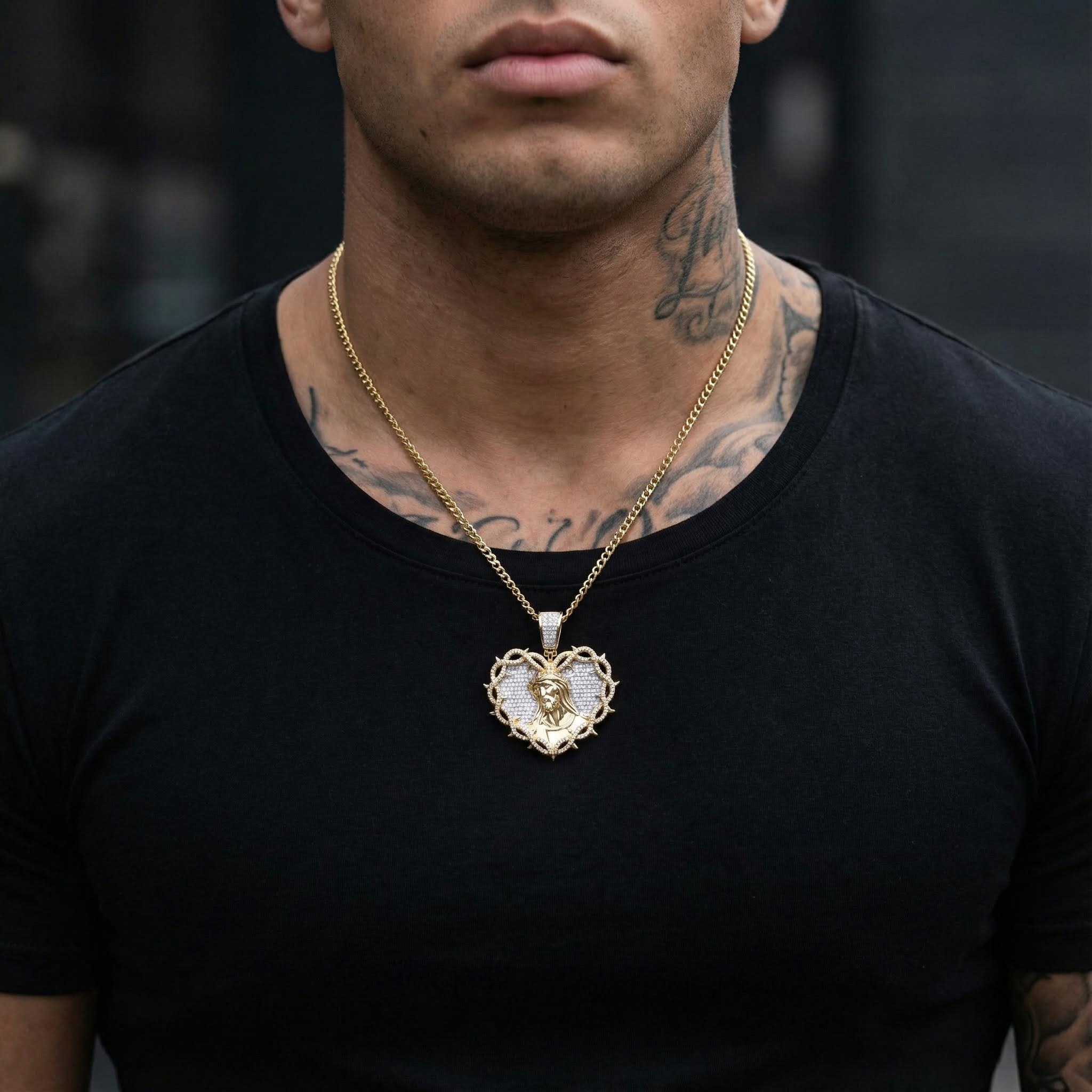 Jesus Head with Thorns Heart Pendant in Gold