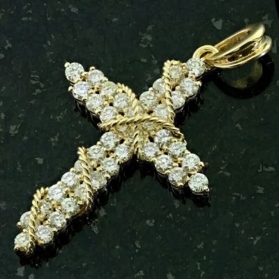 Rope Diamond Cross Pendant in Gold