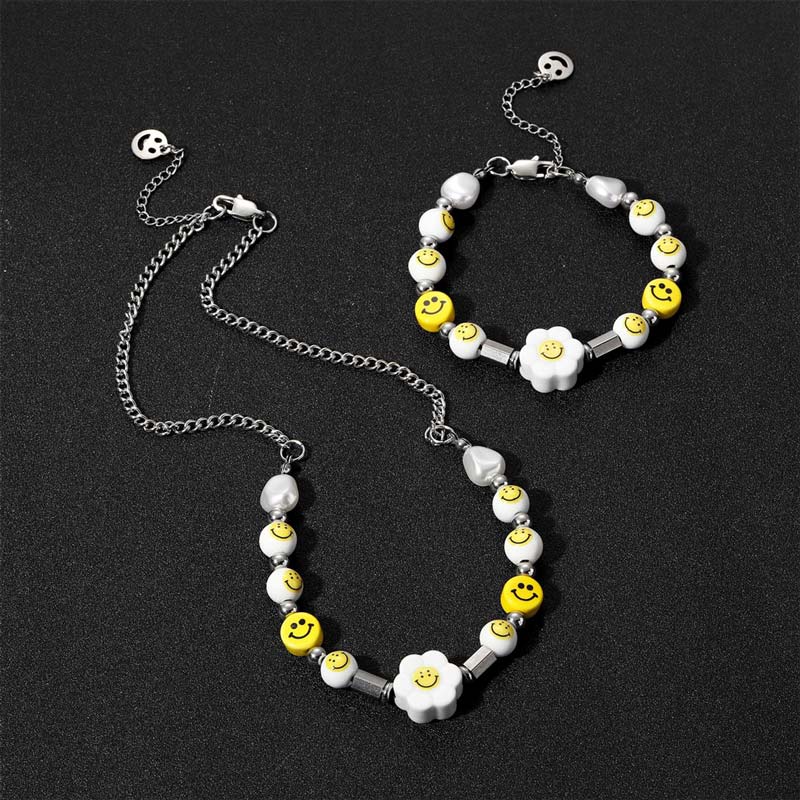 Smile Face Flower with Pearl Necklace Set