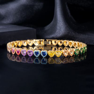 4mm Rainbow Heart-shaped Tennis Bracelet in Gold