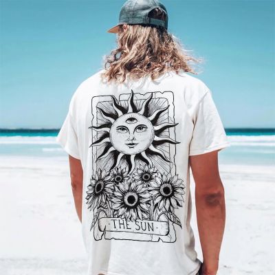 Vintage Sun God Graphic Print T-shirt