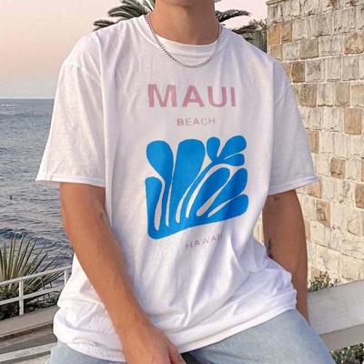 Resort Style Maui Print T-shirt