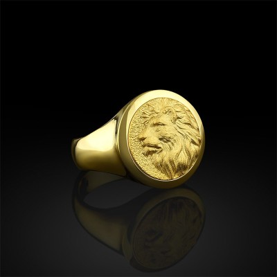 Wild Lion Signet Ring in Gold