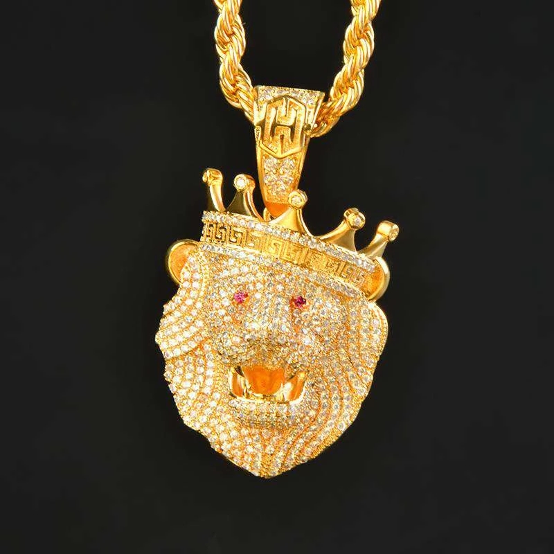 Roaring Lion Pendant in Gold