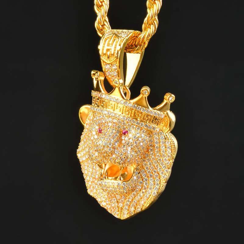 Roaring Lion Pendant in Gold