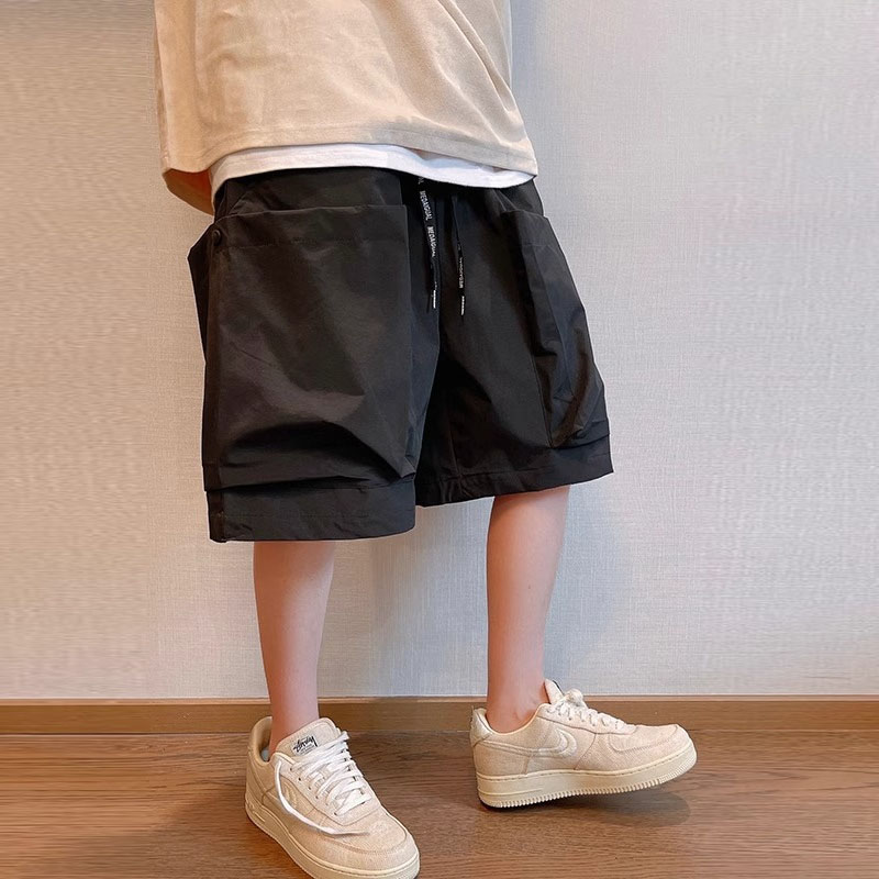 Solid Color Large Pocket Waterproof Cargo Shorts