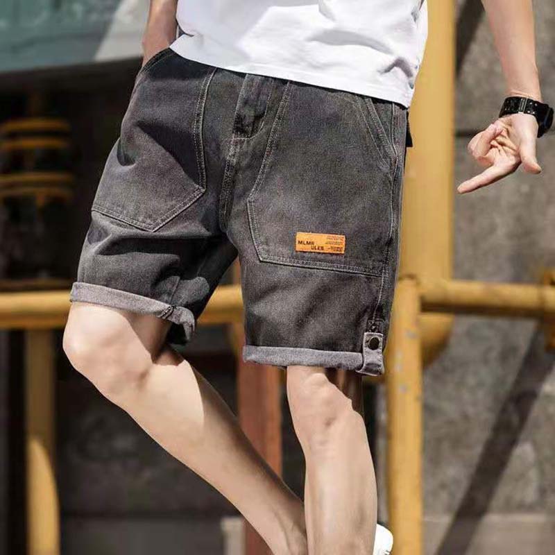 Nameplate Embroidered Cargo Shorts