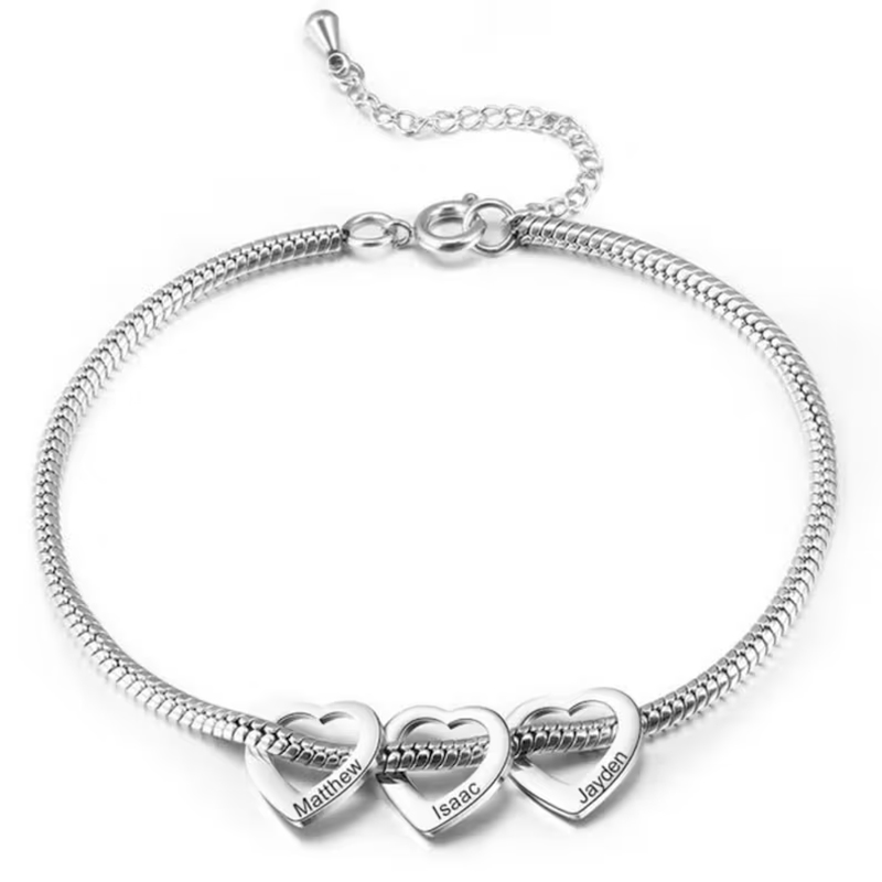 Fmaily Engraved Heart Charm Bracelet