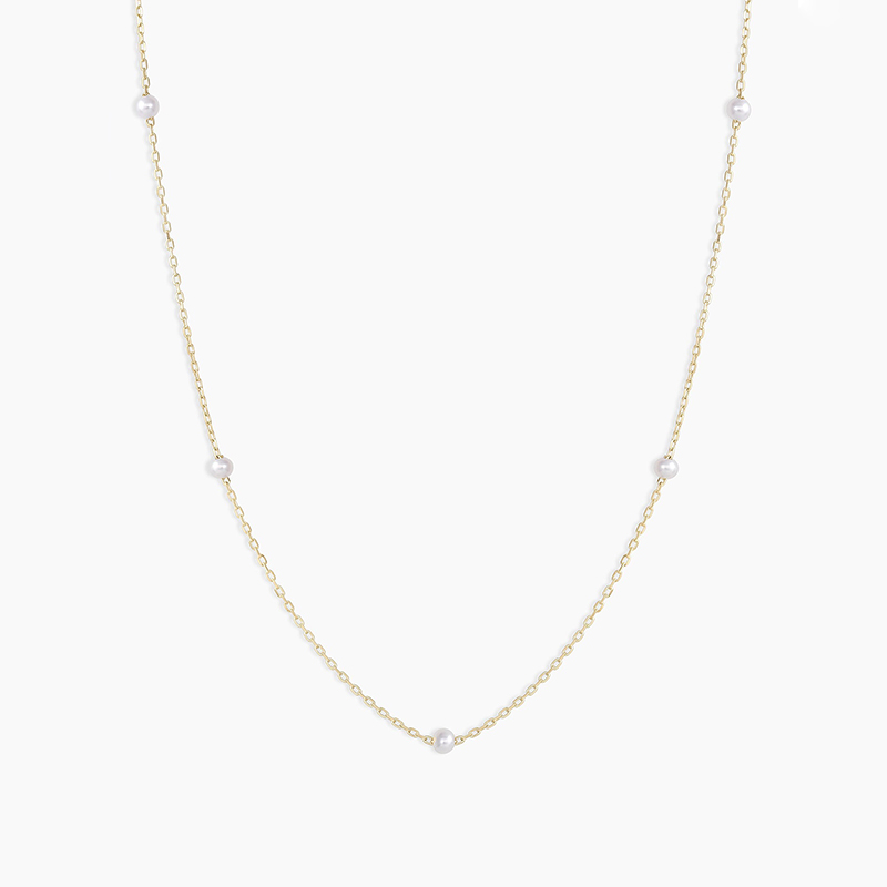 Distance Mini Pearl Stations Necklace