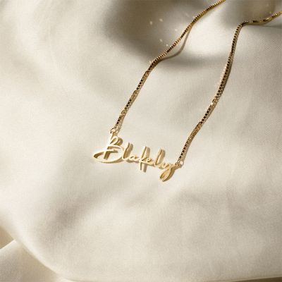 Personalized Name Necklace With Box Chain