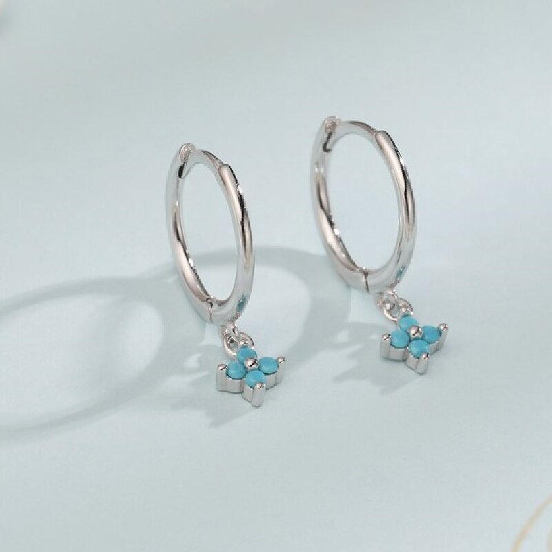 Dainty Flower Shaped Charm Huggie Hoop Earring