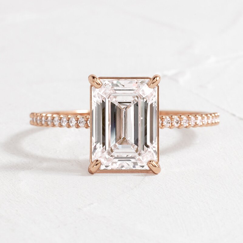 Elegant Emerald Cut Engagement Ring