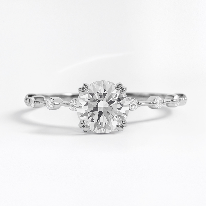 0.716CT Round Cut VVS Moissanite S925 Silver Engagement Ring