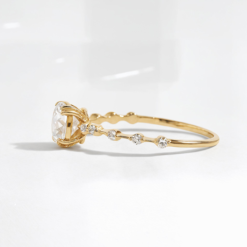 0.716CT Round Cut VVS Moissanite S925 Silver Engagement Ring