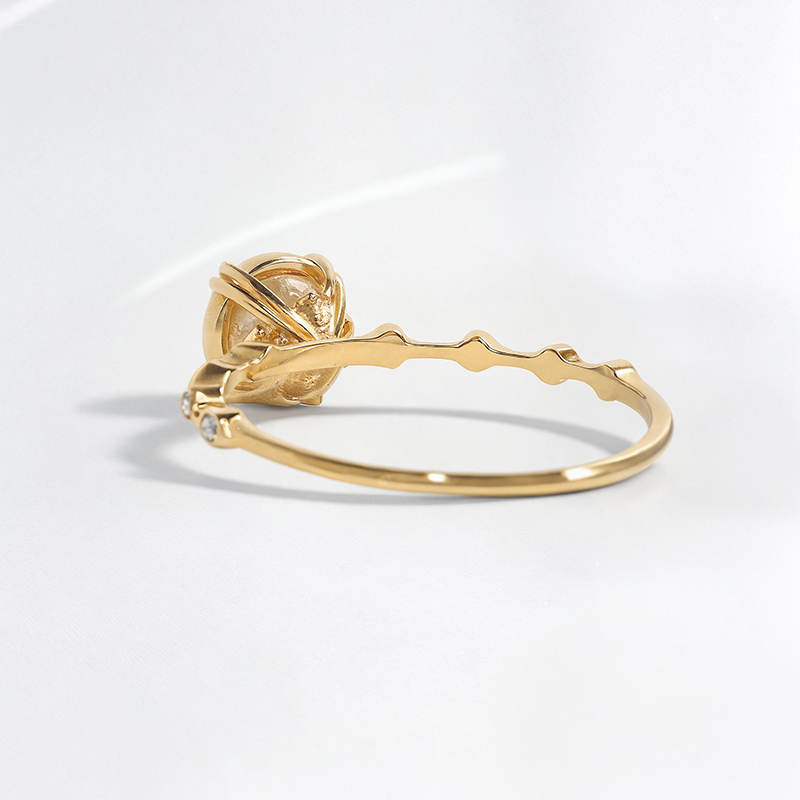 0.716CT Round Cut VVS Moissanite S925 Silver Engagement Ring