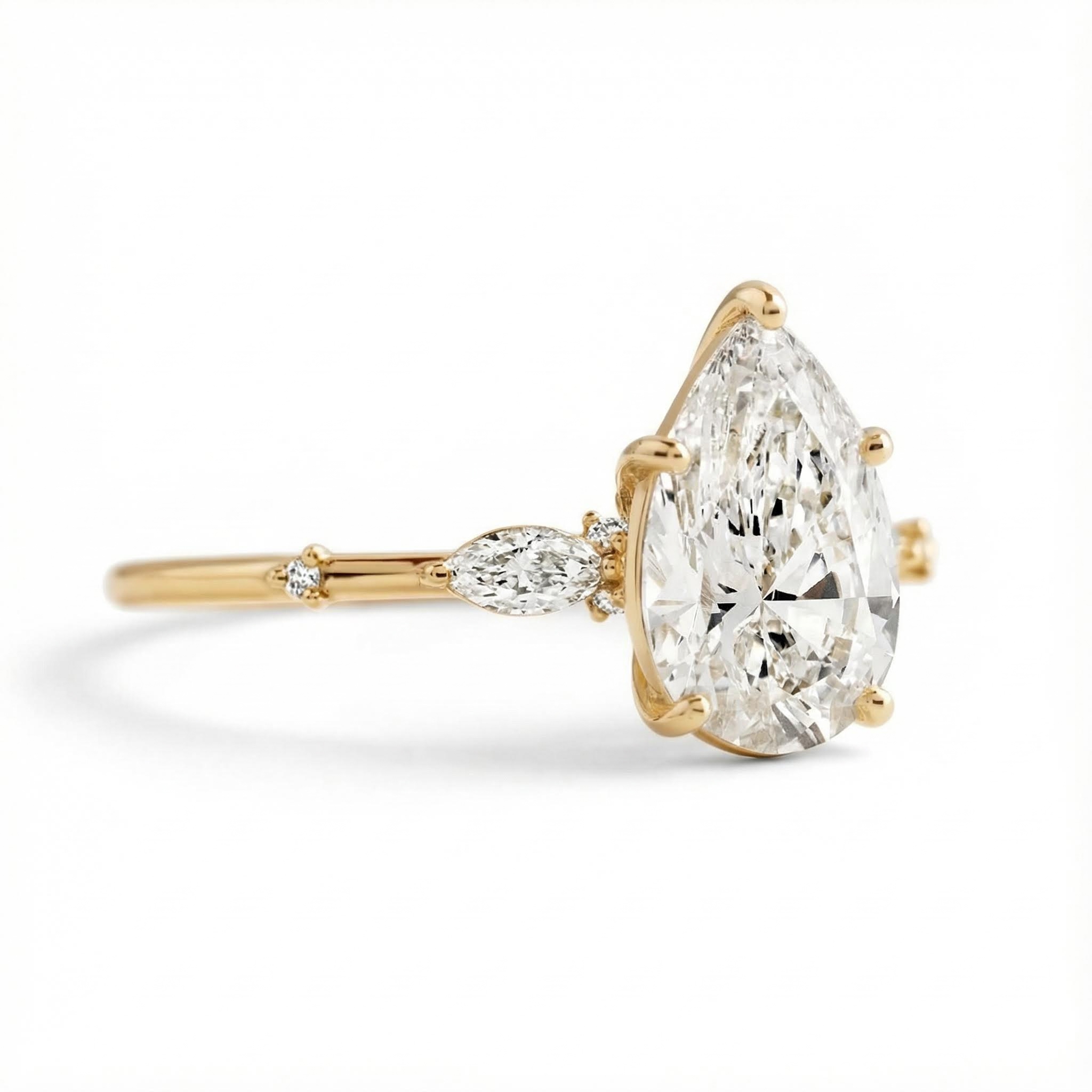 1.745CT Pear & Marquise Cut VVS Moissanite S925 Silver Engagement Ring 1.745CT Pear & Marquise Cut VVS Moissanite S925 Silver Engagement Ring