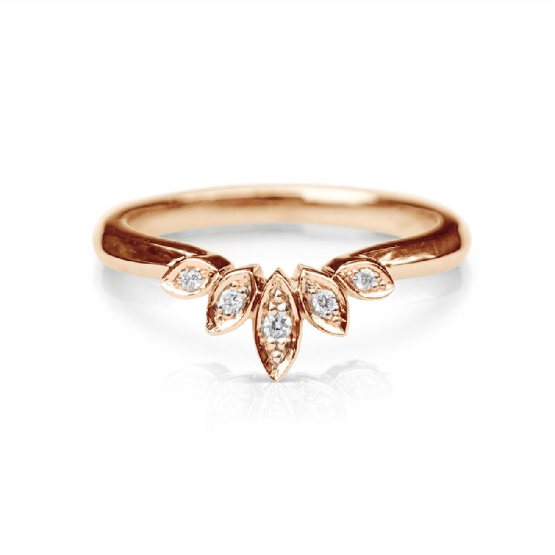 Round Cut Leaf Shape Wedding Band