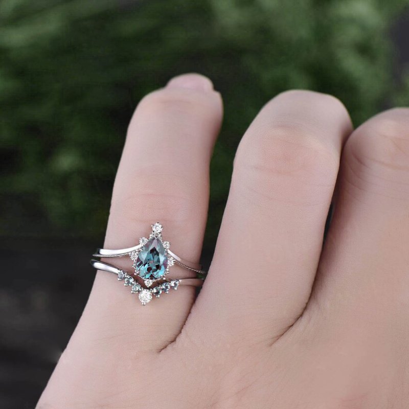 Vintage Pear Cut Alexandrite Engagement Ring Set