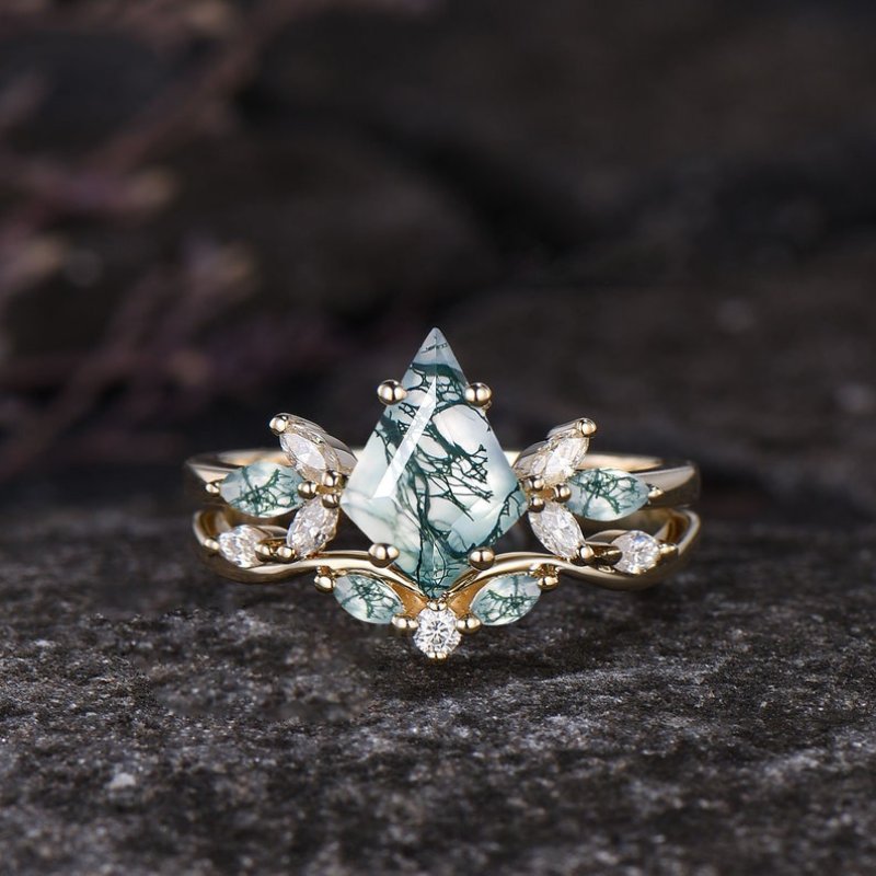 Kite Cut Green Moss Agate Cluster Engagement Ring Set