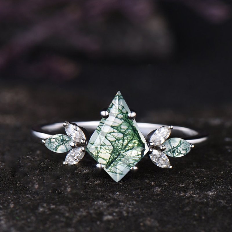 Kite Cut Green Moss Agate Cluster Engagement Ring Set