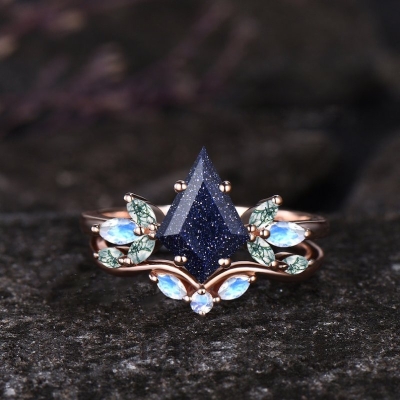 Kite Cut Blue Sandstone with Moss Agate Cluster Engagement Ring Set