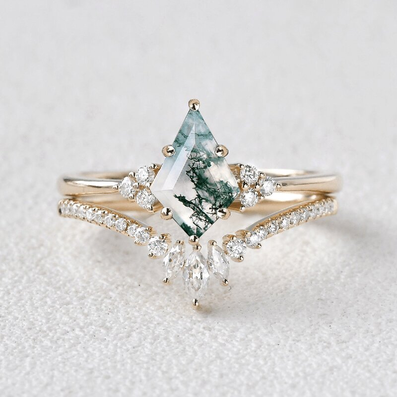 Kite Cut Moss Agate Engagement Ring Set