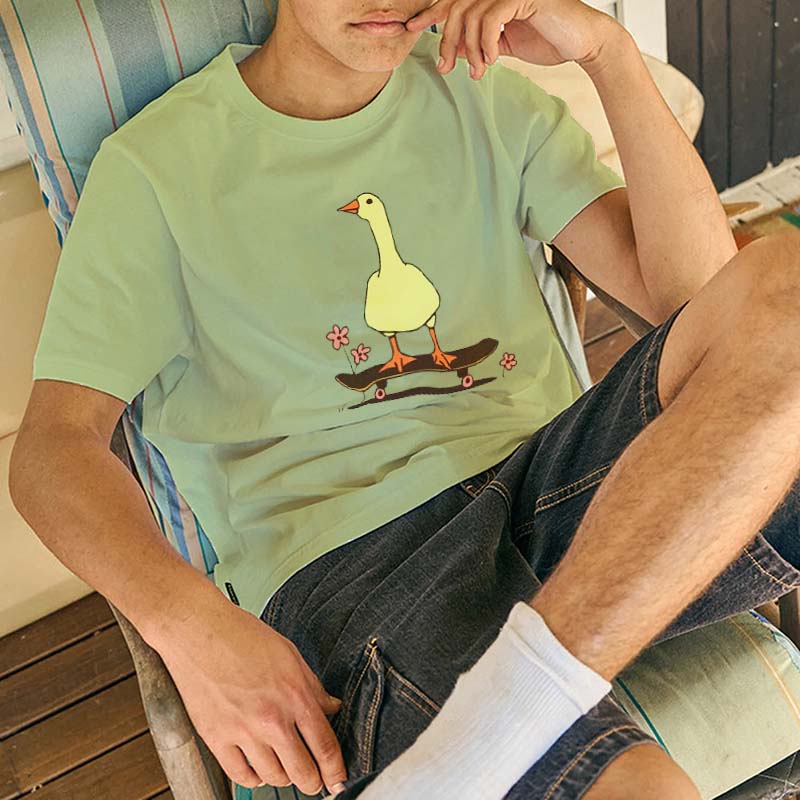 Skateboard Goose Print T-Shirt