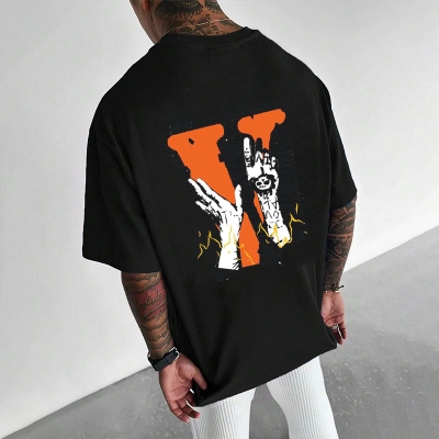 V Letter Graffiti Cotton T-Shirt