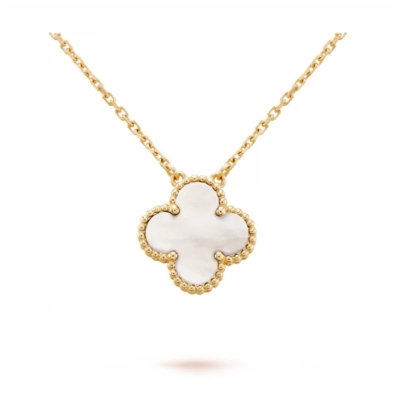 Elegant Four Leaf Necklace