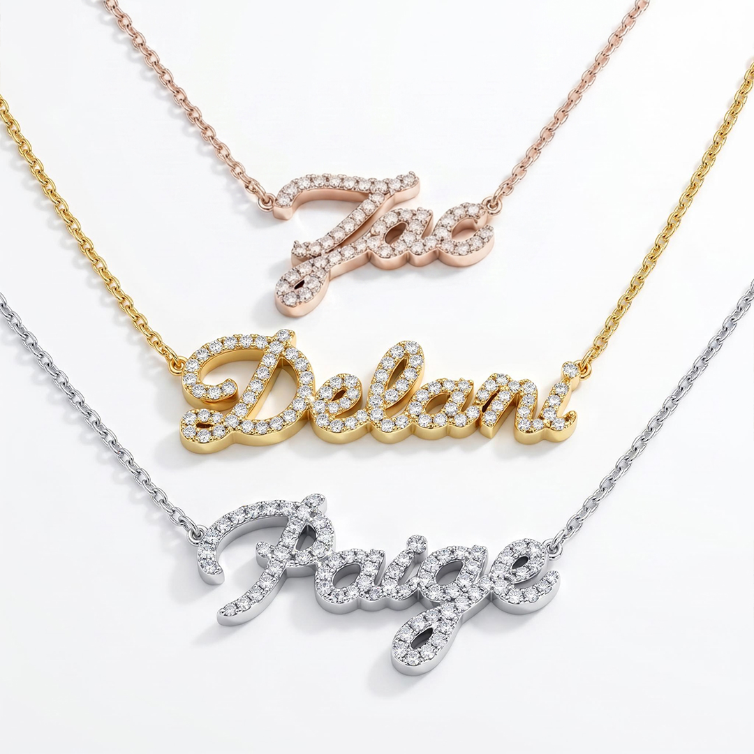 Script Nameplate Diamond Necklace