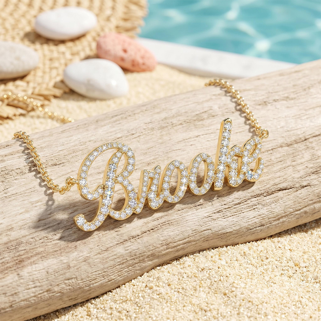 Script Nameplate Diamond Necklace