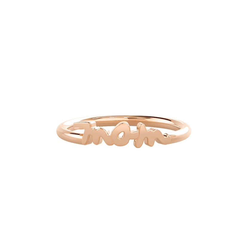 Script "mom" Ring