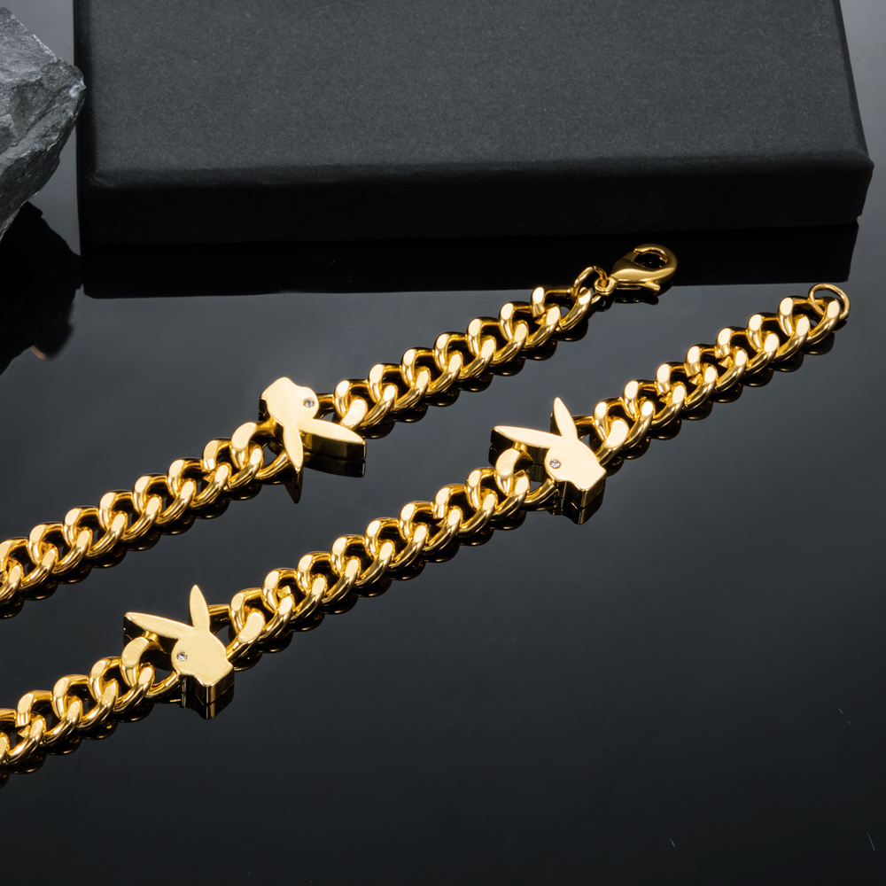 8mm Bunny Heads Cuban Chain in Gold