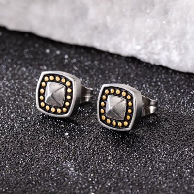 Golden Dots Pyramid Stud Earrings in White Gold