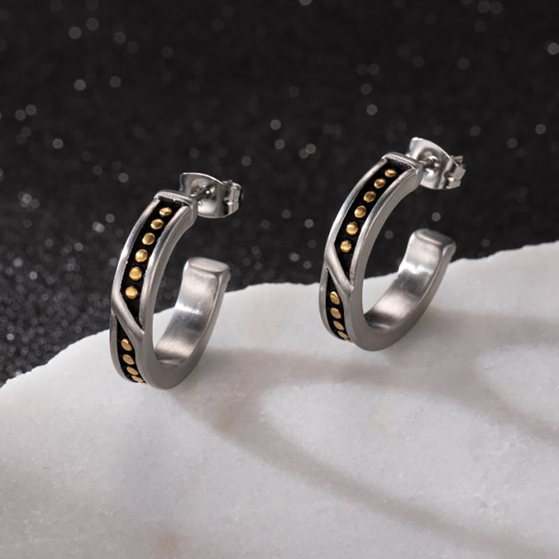 Golden Dots Huggie Earring in White Gold