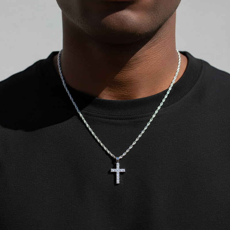 Round Cut Diamonds Cross Pendant in White Gold Round Cut Diamonds Cross Pendant in White Gold