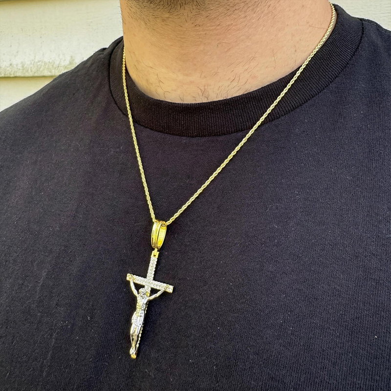 Iced Jesus On Cross Pendant Iced Jesus On Cross Pendant