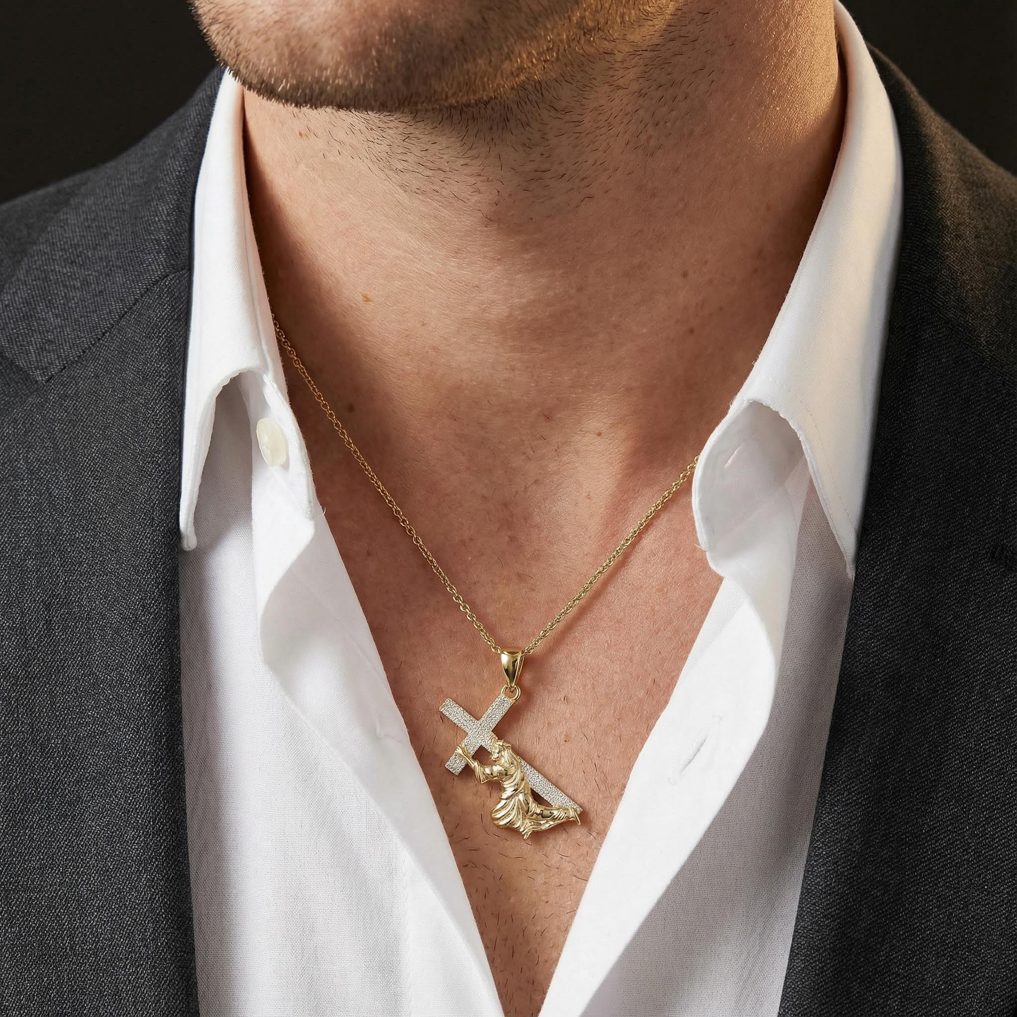 Iced Jesus Carrying Cross Surmount Adversity Pendant