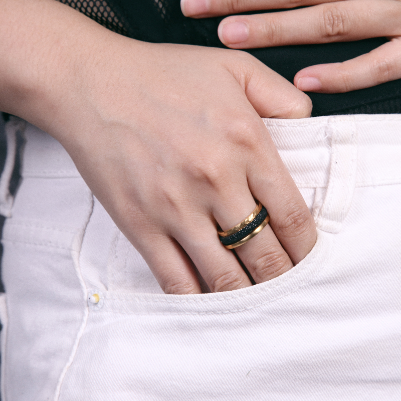 Black Stardust 3pcs Ring in Gold